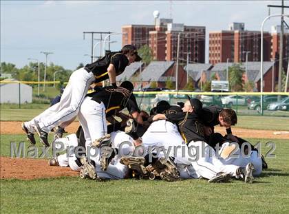 Thumbnail 3 in Honeoye Falls-Lima @ Batavia (NYSPHSAA Section 5 Class A Final) photogallery.