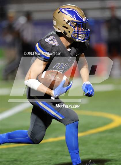 Thumbnail 2 in Santa Margarita vs. St. John Bosco photogallery.
