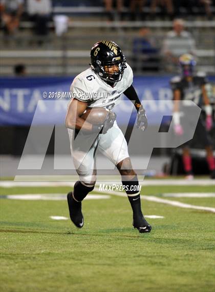 Thumbnail 2 in Santa Margarita vs. St. John Bosco photogallery.