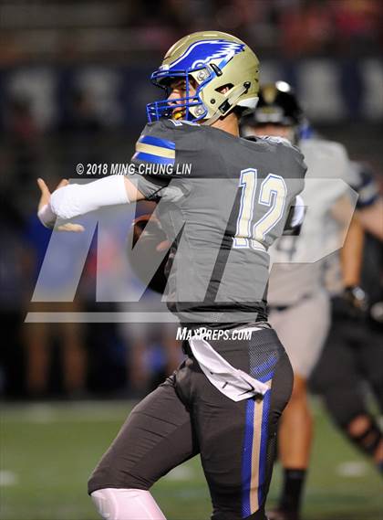 Thumbnail 3 in Santa Margarita vs. St. John Bosco photogallery.