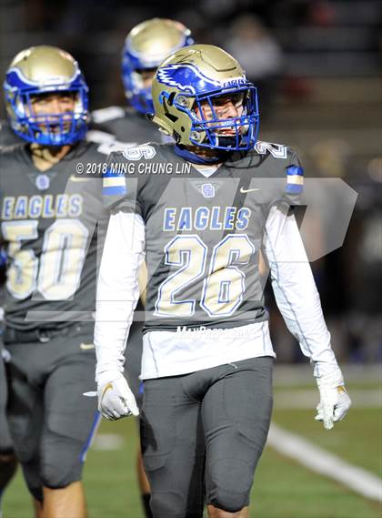 Thumbnail 2 in Santa Margarita vs. St. John Bosco photogallery.