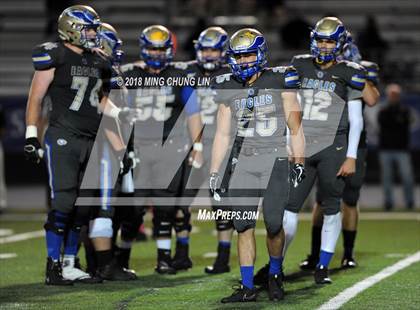 Thumbnail 3 in Santa Margarita vs. St. John Bosco photogallery.