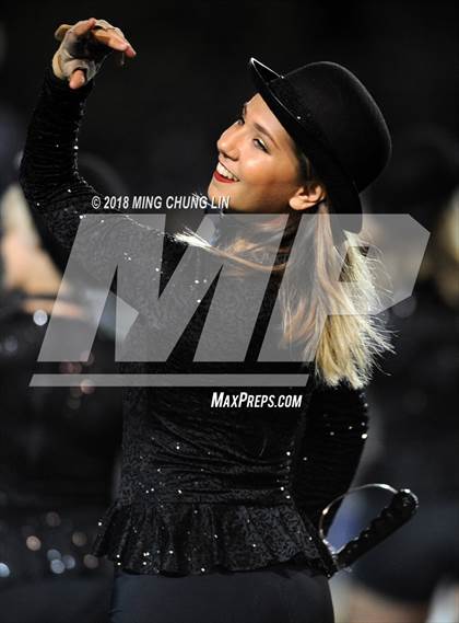 Thumbnail 3 in Santa Margarita vs. St. John Bosco photogallery.