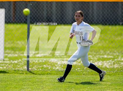 Thumbnail 3 in Valley Catholic @ Banks photogallery.