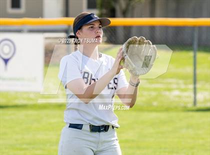 Thumbnail 3 in Valley Catholic @ Banks photogallery.