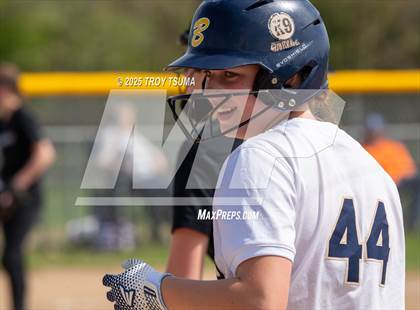 Thumbnail 2 in Valley Catholic @ Banks photogallery.