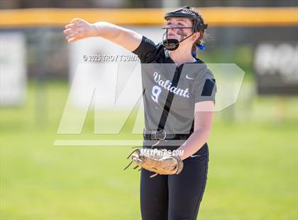 Thumbnail 2 in Valley Catholic @ Banks photogallery.