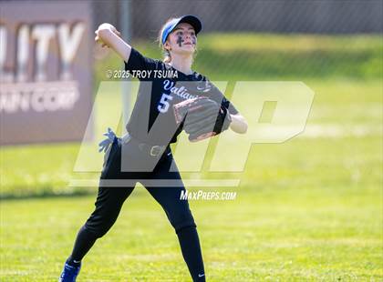 Thumbnail 2 in Valley Catholic @ Banks photogallery.