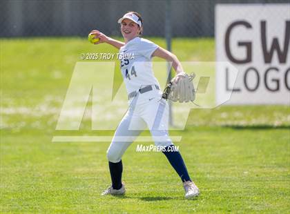Thumbnail 1 in Valley Catholic @ Banks photogallery.