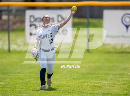 Thumbnail 2 in Valley Catholic @ Banks photogallery.
