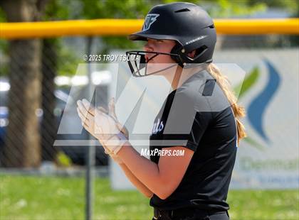 Thumbnail 3 in Valley Catholic @ Banks photogallery.