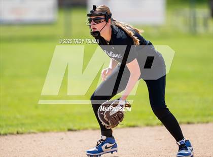 Thumbnail 3 in Valley Catholic @ Banks photogallery.