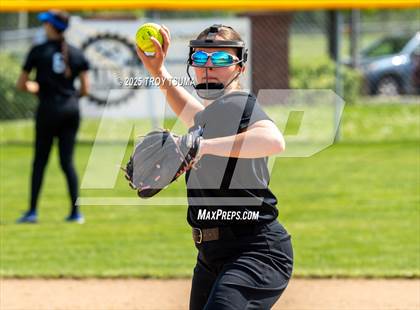 Thumbnail 1 in Valley Catholic @ Banks photogallery.