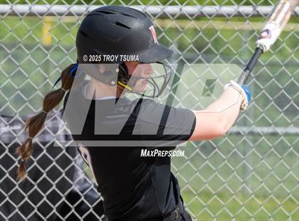 Thumbnail 3 in Valley Catholic @ Banks photogallery.