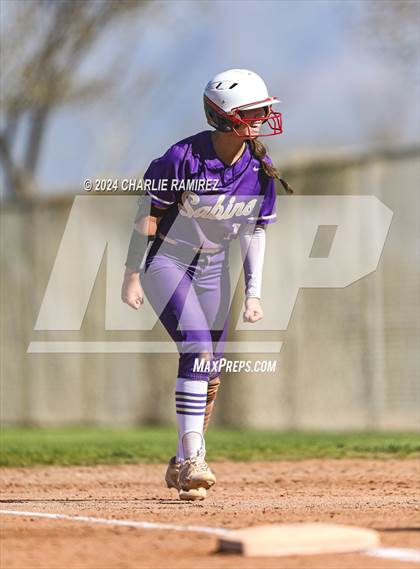 Thumbnail 3 in Casa Grande vs. Sabino photogallery.