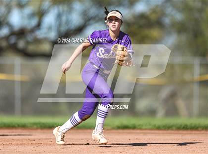 Thumbnail 3 in Casa Grande vs. Sabino photogallery.
