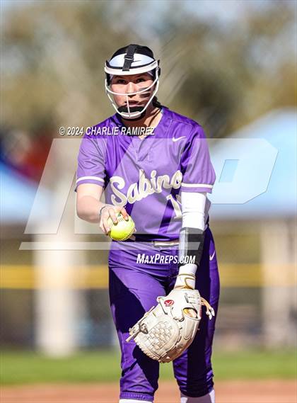 Thumbnail 3 in Casa Grande vs. Sabino photogallery.