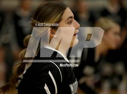 Thumbnail 2 in Mesquite vs. Mountain View (Lancer Invitational) photogallery.