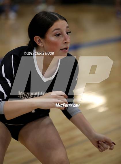 Thumbnail 3 in Mesquite vs. Mountain View (Lancer Invitational) photogallery.