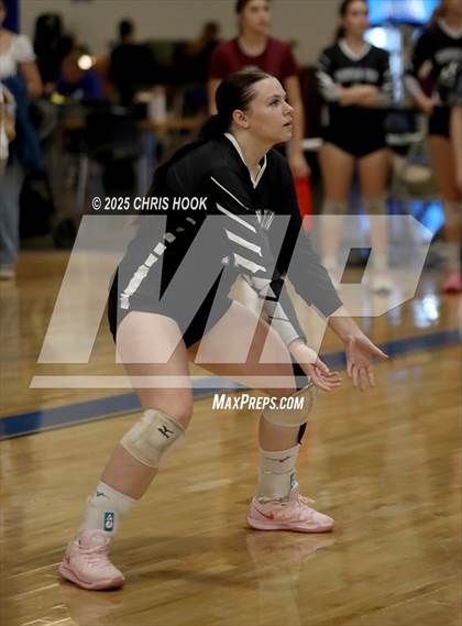 Thumbnail 1 in Mesquite vs. Mountain View (Lancer Invitational) photogallery.