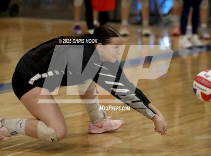 Thumbnail 3 in Mesquite vs. Mountain View (Lancer Invitational) photogallery.