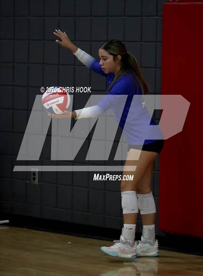 Thumbnail 1 in Mesquite vs. Mountain View (Lancer Invitational) photogallery.