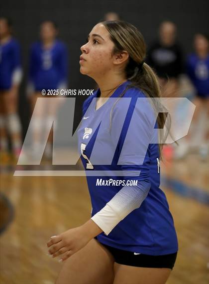 Thumbnail 3 in Mesquite vs. Mountain View (Lancer Invitational) photogallery.