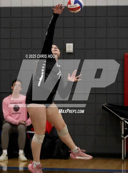 Thumbnail 3 in Mesquite vs. Mountain View (Lancer Invitational) photogallery.