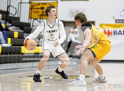 Thumbnail 2 in Horizon vs. Benjamin Franklin photogallery.