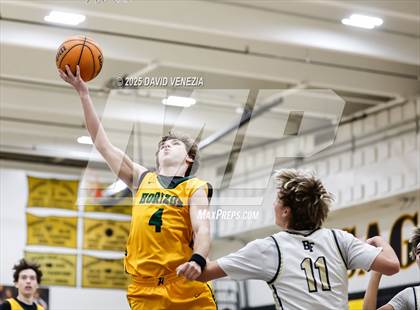 Thumbnail 3 in Horizon vs. Benjamin Franklin photogallery.