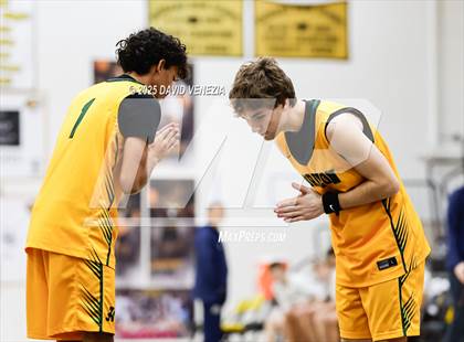 Thumbnail 3 in Horizon vs. Benjamin Franklin photogallery.