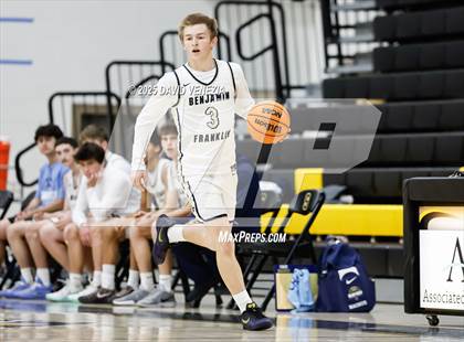 Thumbnail 3 in Horizon vs. Benjamin Franklin photogallery.