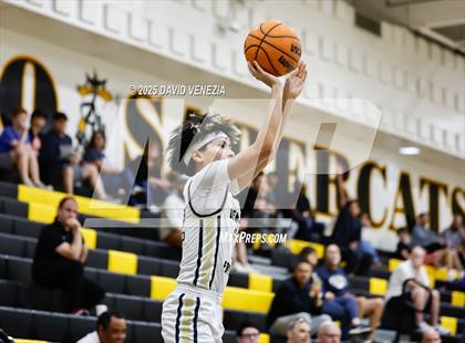 Thumbnail 2 in Horizon vs. Benjamin Franklin photogallery.