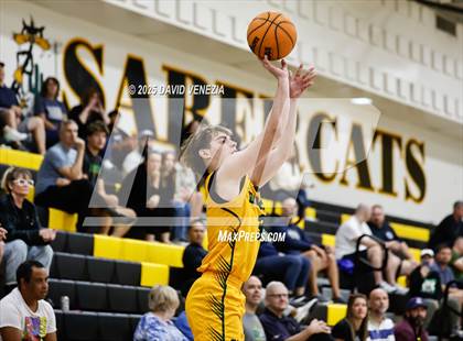 Thumbnail 3 in Horizon vs. Benjamin Franklin photogallery.