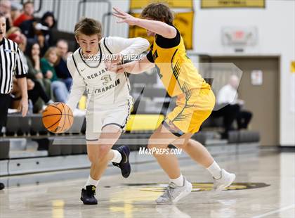 Thumbnail 2 in Horizon vs. Benjamin Franklin photogallery.