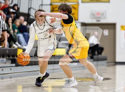 Thumbnail 1 in Horizon vs. Benjamin Franklin photogallery.