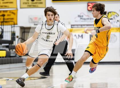 Thumbnail 1 in Horizon vs. Benjamin Franklin photogallery.