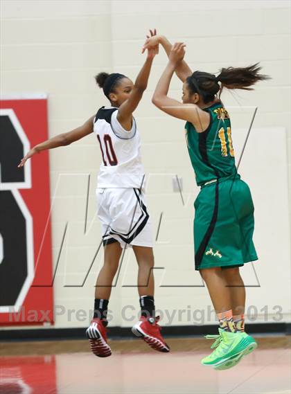 Thumbnail 3 in DeSoto @ Cedar Hill photogallery.