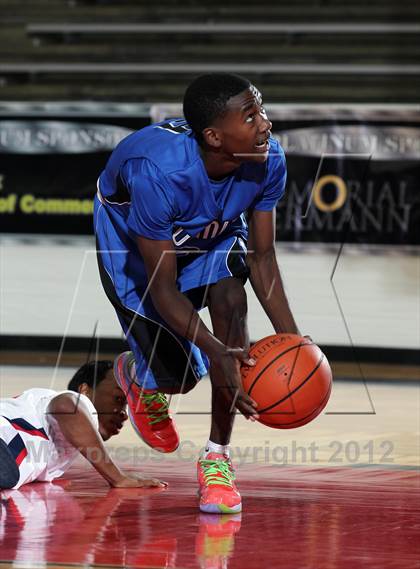 Thumbnail 3 in Mansfield Summit @ Atascocita (McDonald's Texas Invitational) photogallery.