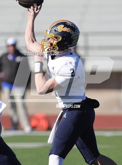 Thumbnail 3 in Summit Academy vs. San Juan (UHSAA 2A Semi Final) photogallery.