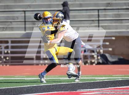 Thumbnail 3 in Summit Academy vs. San Juan (UHSAA 2A Semi Final) photogallery.