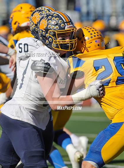 Thumbnail 3 in Summit Academy vs. San Juan (UHSAA 2A Semi Final) photogallery.