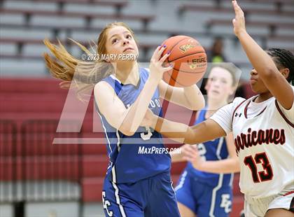 Thumbnail 2 in Ellwood City @ New Castle photogallery.