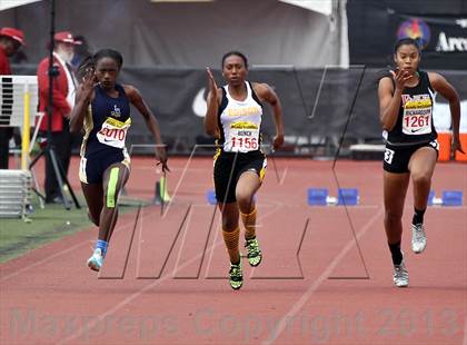 Thumbnail 2 in Arcadia Invitational (100 M Dash) photogallery.