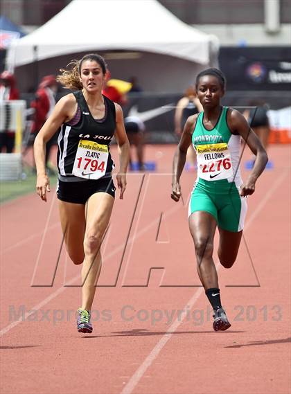 Thumbnail 3 in Arcadia Invitational (100 M Dash) photogallery.