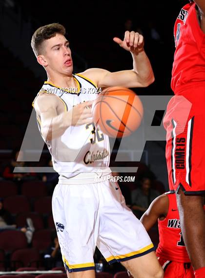 Thumbnail 2 in Westchester vs. Westbury Christian (Tarkanian Classic) photogallery.