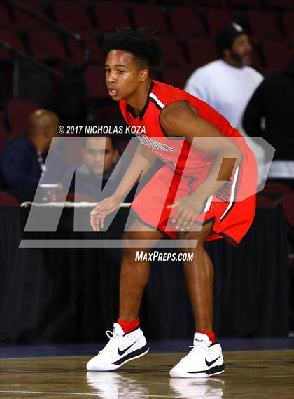 Thumbnail 1 in Westchester vs. Westbury Christian (Tarkanian Classic) photogallery.