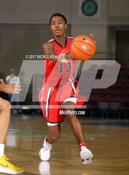 Thumbnail 3 in Westchester vs. Westbury Christian (Tarkanian Classic) photogallery.
