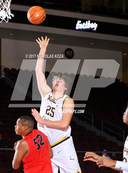 Thumbnail 1 in Westchester vs. Westbury Christian (Tarkanian Classic) photogallery.