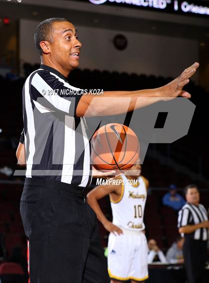 Thumbnail 1 in Westchester vs. Westbury Christian (Tarkanian Classic) photogallery.